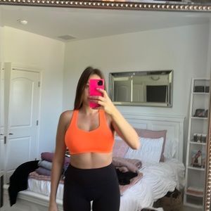 Lululemon bra
